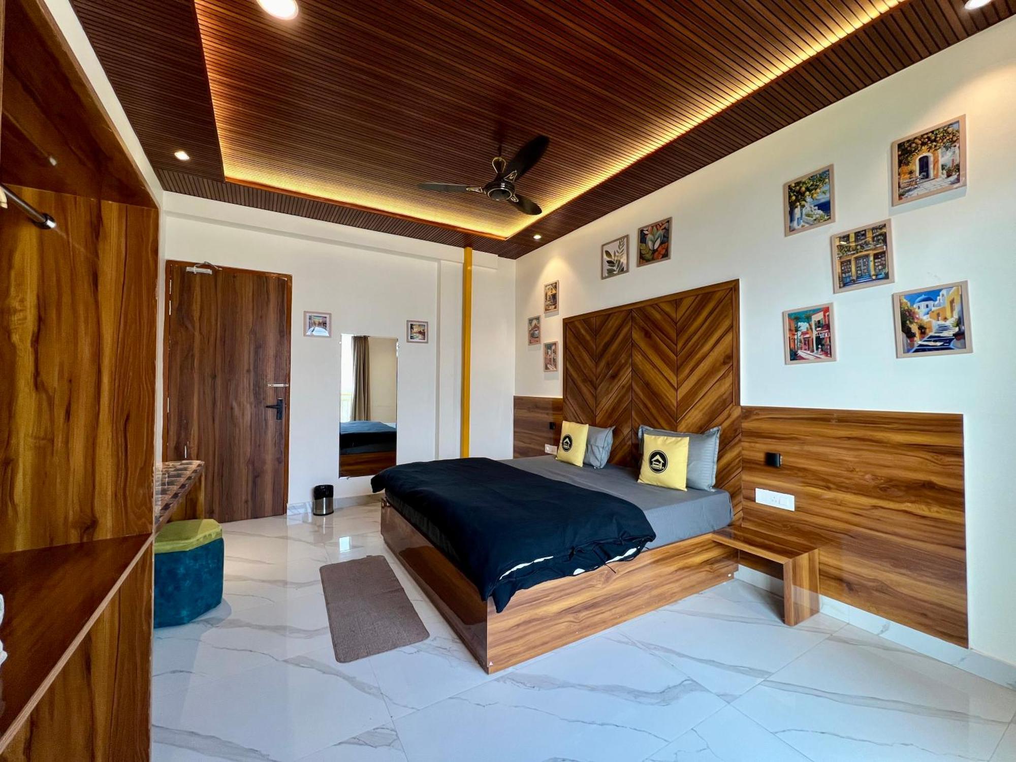 Musafir Hostels Rishīkesh Exterior foto