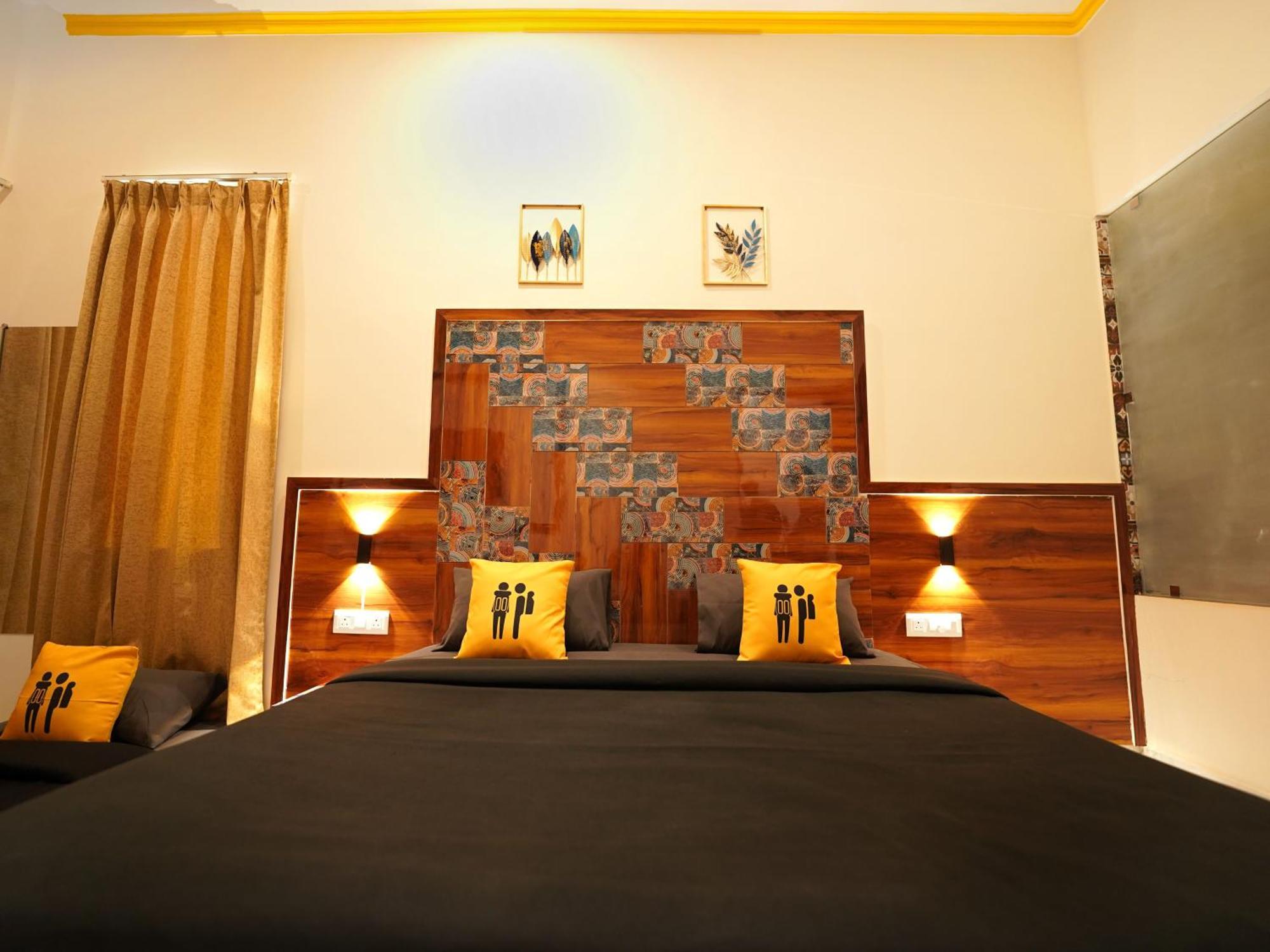 Musafir Hostels Rishīkesh Exterior foto