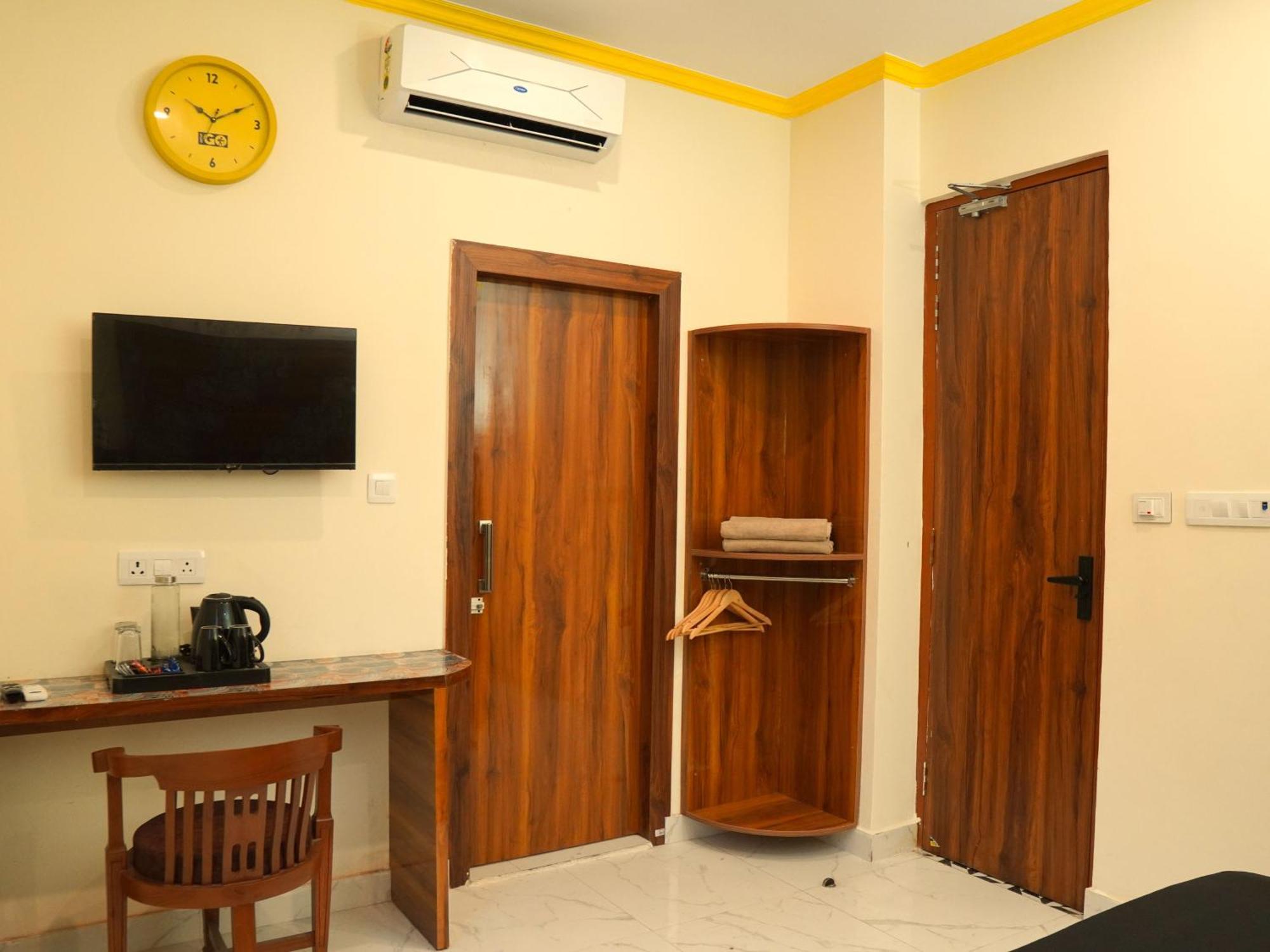 Musafir Hostels Rishīkesh Exterior foto